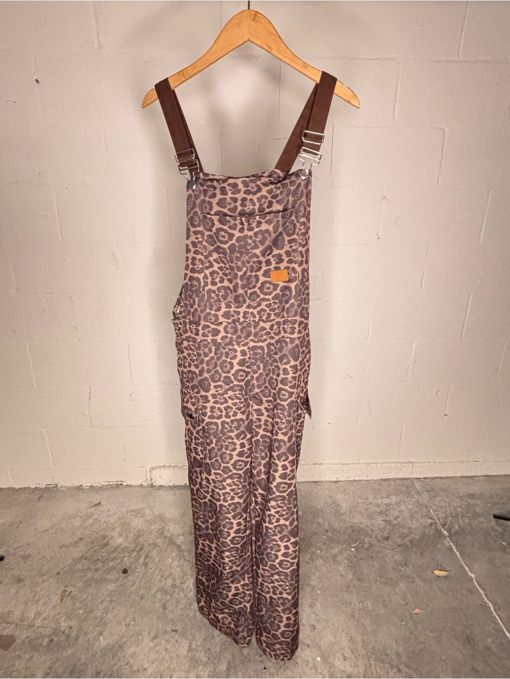 Manfinity Overalls for Men Leopard Pocket Buckle Up Wide Leg (US) Size S